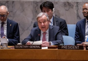 The UN Secretary-General delivering a speech. 