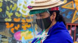 Junto con el Gobierno y sus asociados, el PNUD proporcionó equipos de bioseguridad, mascarillas y kits de alimentos a las comunidades indígenas del Cauca (Colombia).