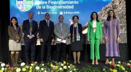 Miembros en la conferencia global sobre el financimiento de la biodiversidad