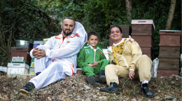 Familia de apicultores