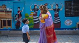 Alka Kapoor, l’exemple d’un établissement scolaire à New Delhi, œuvre pour des environnements d’apprentissage inclusifs et favorables au bien-être des adolescents.