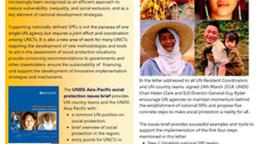 Documento en fondo mostaza con columnas de texto y varias imágenes.