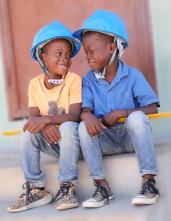 Deux enfants en Haïti.