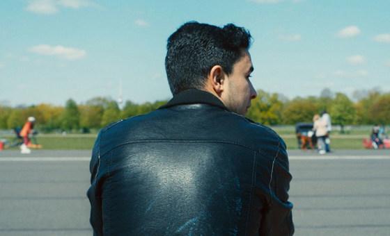 El documental Central Airport cuenta la rutina diaria del estudiante Ibrahim, quien huyó de la guerra de Siria a los 17 años.