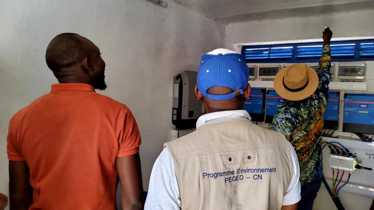 With the ambitious goal of universal energy access by 2040, UNDP is promoting renewable energy and supporting the development of national strategies for sustainable energy.