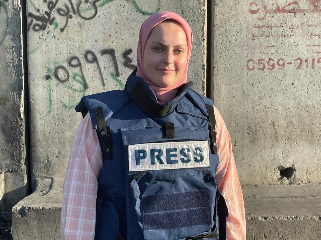 Razan, 20 ans, est journaliste de formation. Elle fait partie du groupe de 25 étudiants en journalisme et en médias qui ont bénéficié de la formation de sensibilisation aux questions de genre organisée par l'Office des Nations Unies contre la drogue et le crime à travers le programme conjoint Hayat, en Palestine.