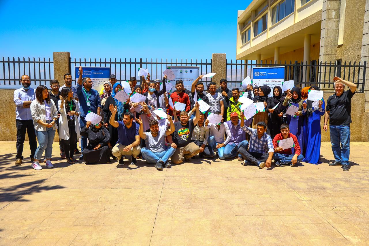 Lebanese and Syrian trainees celebrate their graduation from the ILO-run competency-based training course in Lebanon’s Beqaa Valley. 