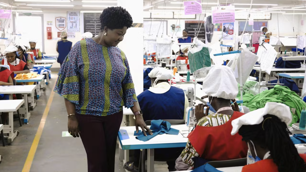 Il n’y avait aucun doute sur ce que j’allais faire en tant qu’adulte. Ma mère était très audacieuse, je crois que je tiens cela d’elle. (Ghana, 2024) 