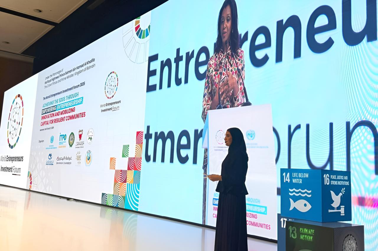 A woman gives a speech at a conference in Bahrain.