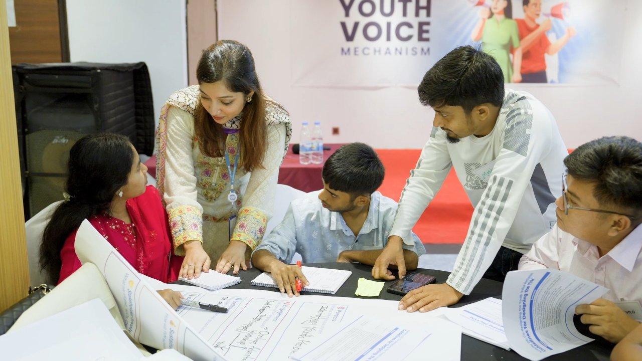 Young people in Bangladesh participate in a dialogue.