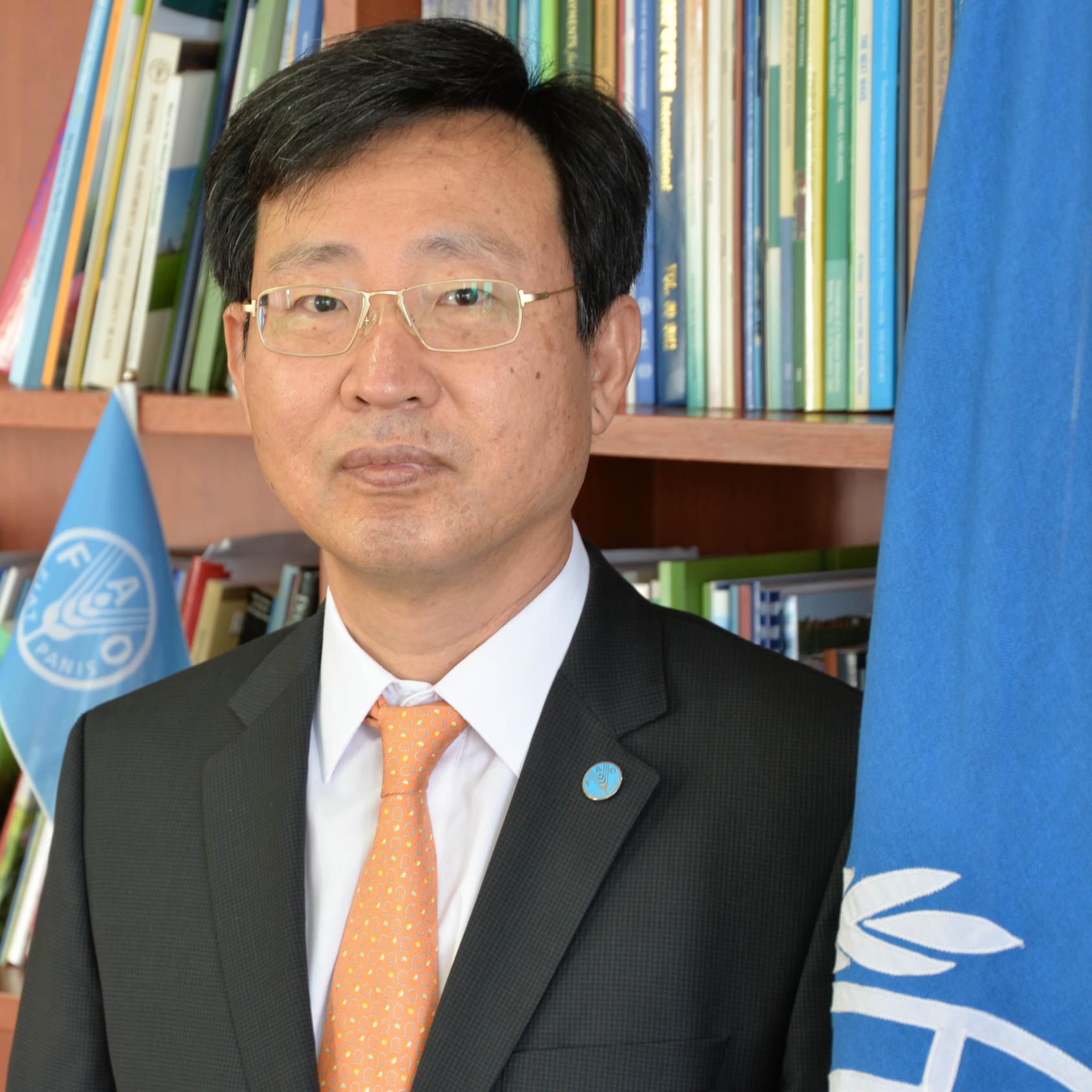 粮农组织助理总干事兼亚太地区代表金钟珍先生（Jong-Jin Kim）先生