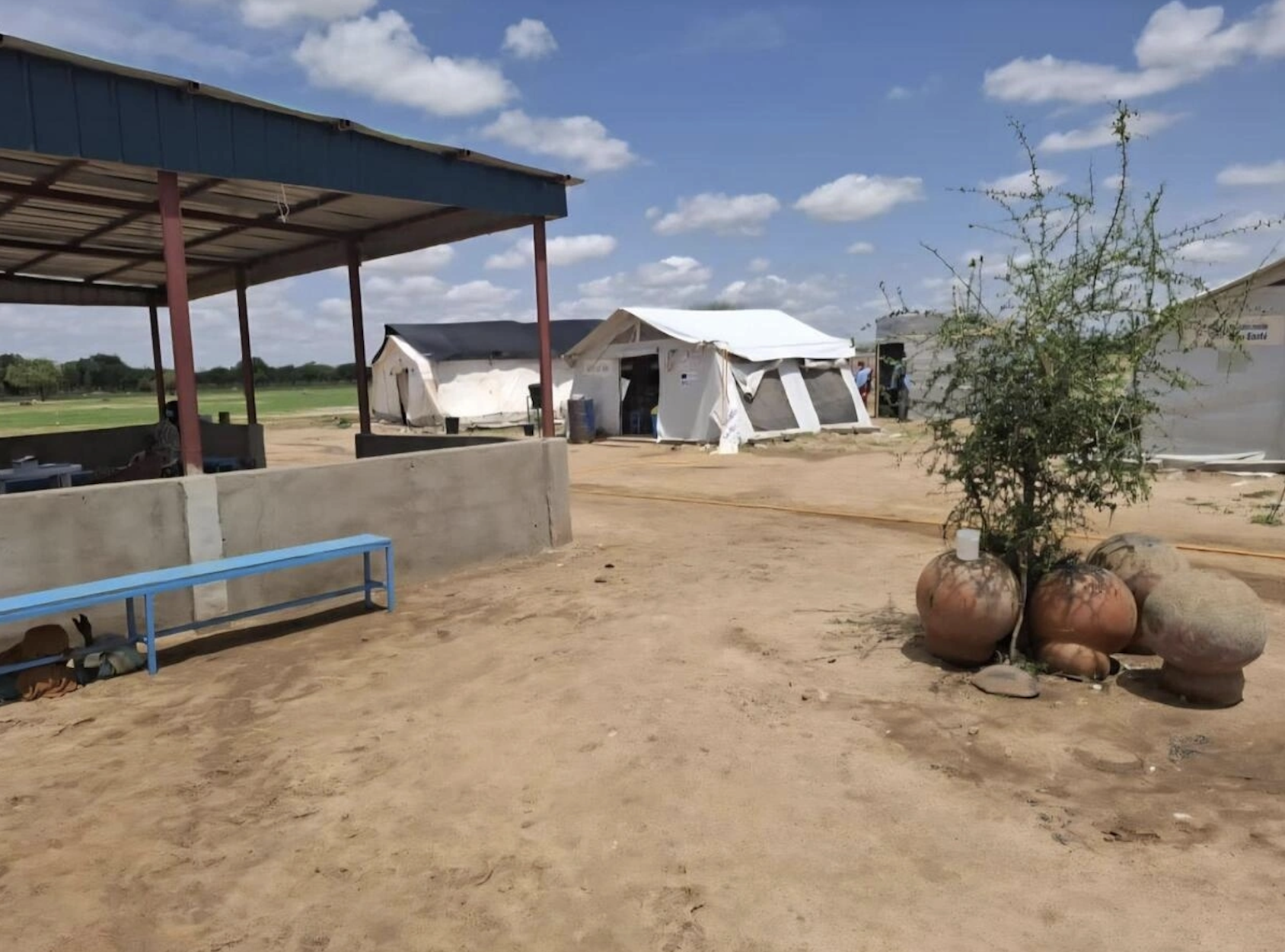 杜吉难民定居点内用于霍乱防控的基础医疗设施，专门用于收治患者。