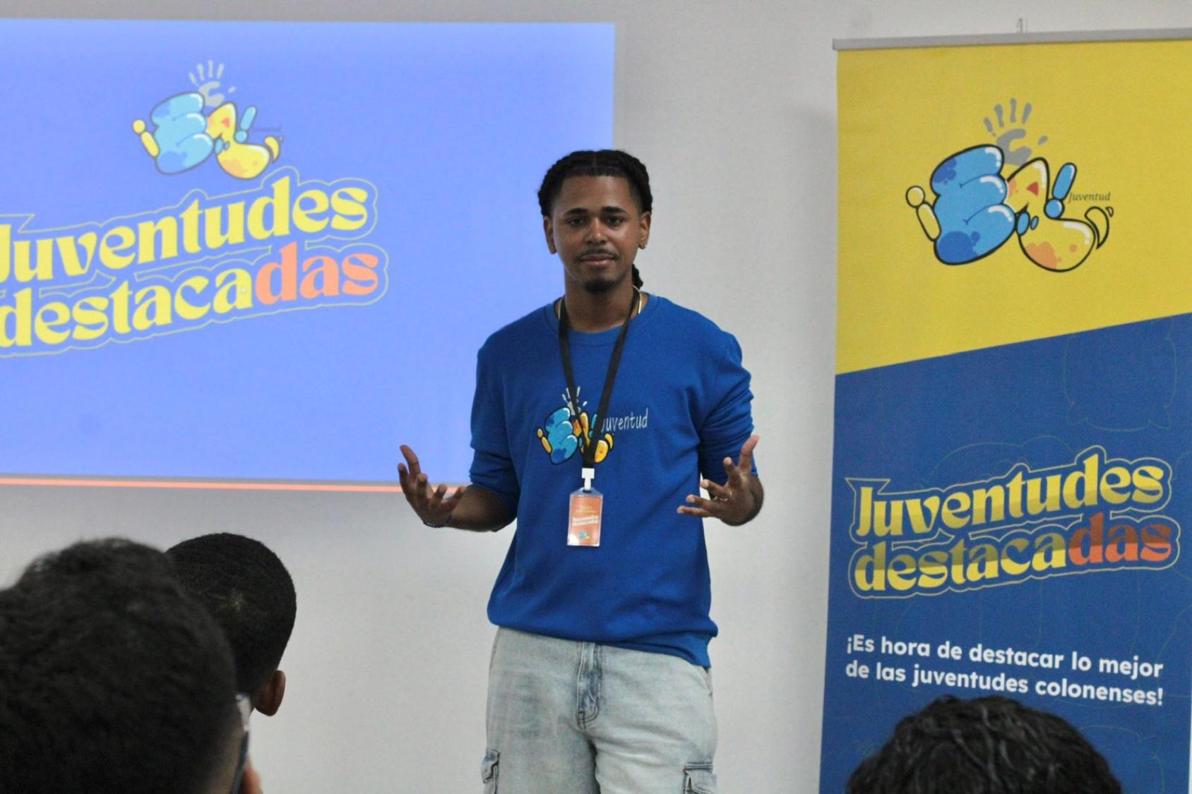 A speaker during a youth conference in Panama.