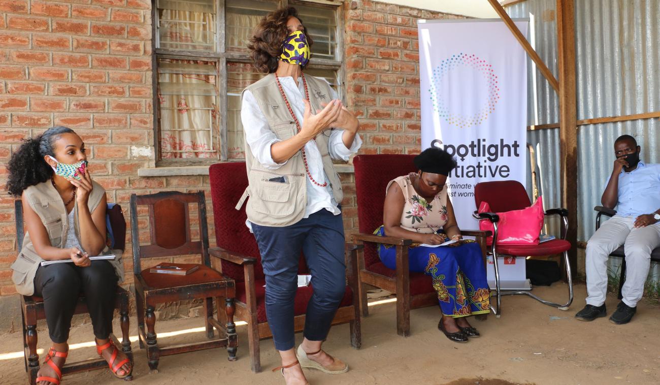 The RC of Malawi, Maria Jose Torres, during a Chief council meeting in Ntchisi.
