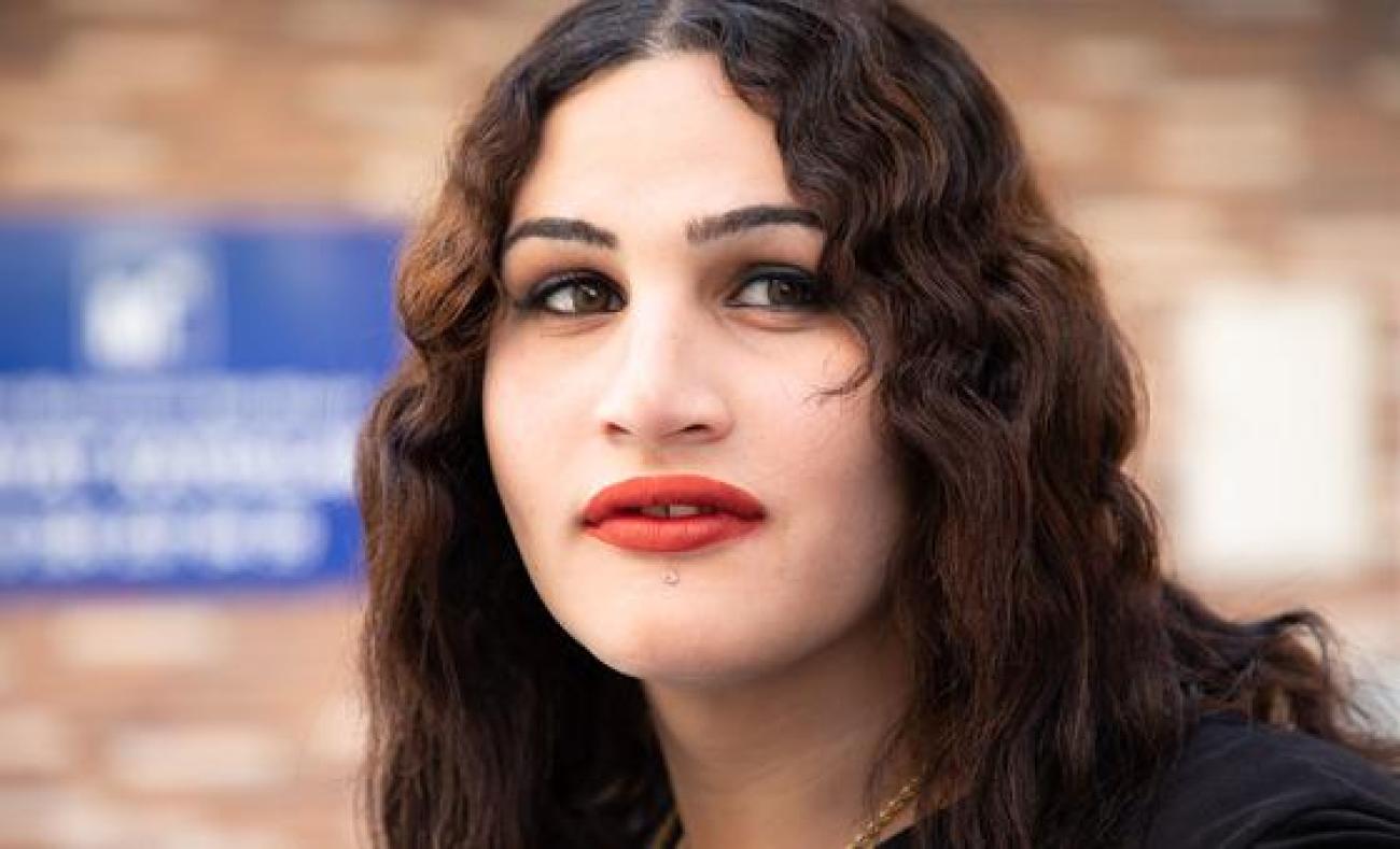 Shiraz huyó de su hogar en Egipto en busca de libertad para vivir de acuerdo con su identidad de género.    