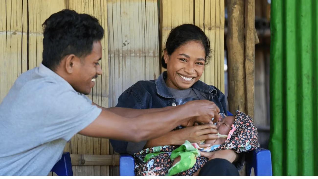  Ms. Oliviana Maria Ornai and her husband, Bonjono da Costa