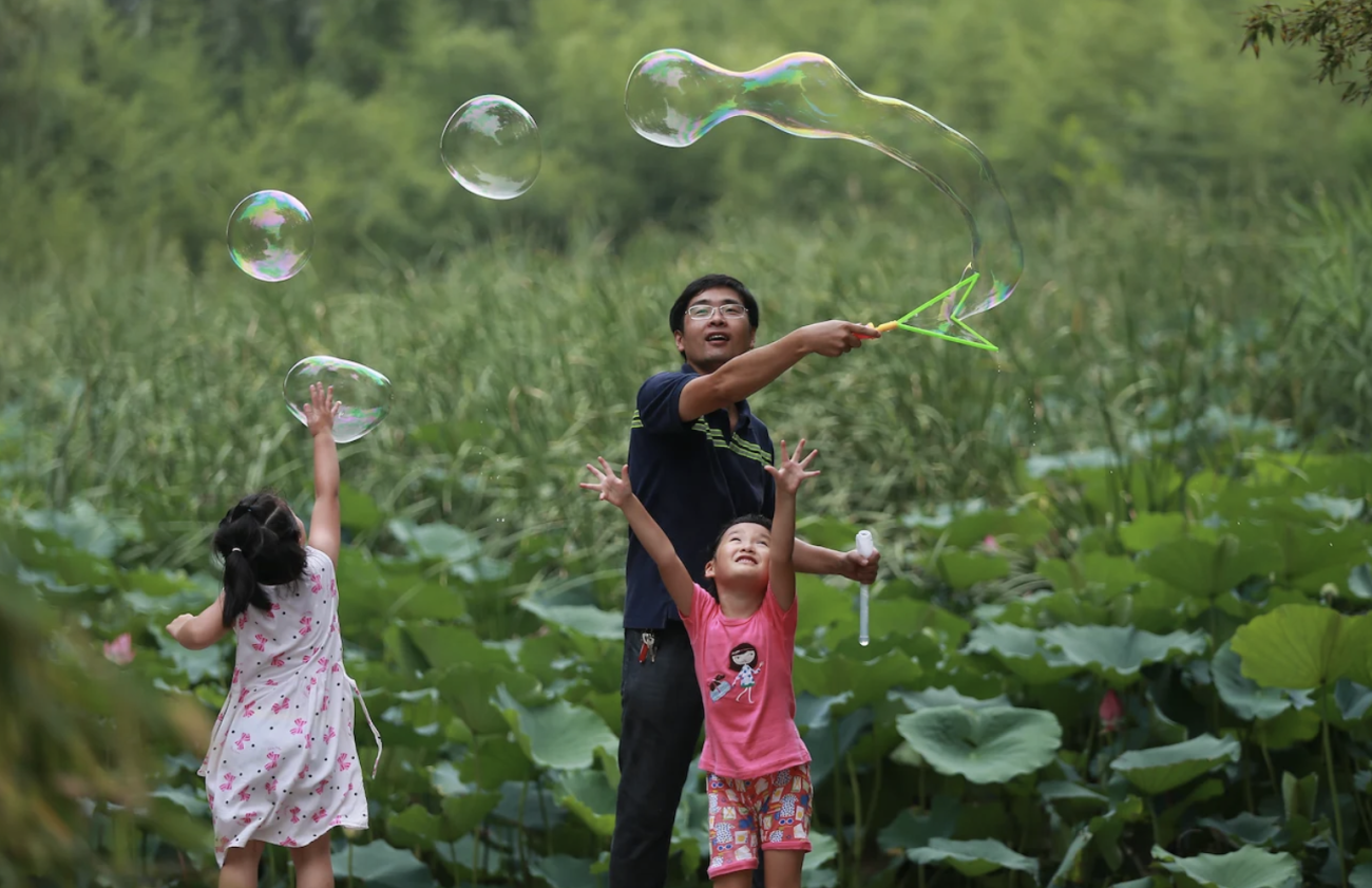 FROM DROPS TO STREAMS