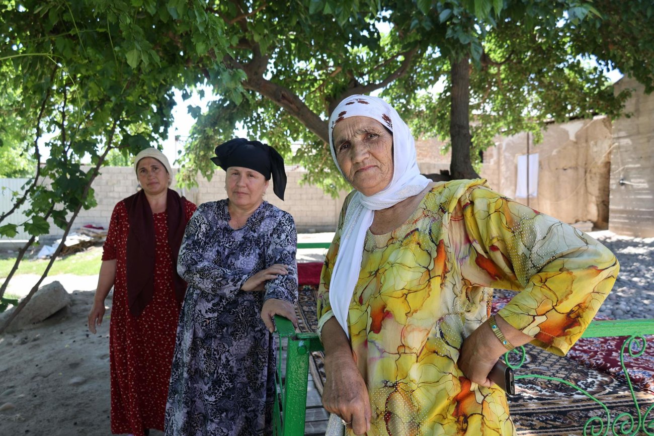 Женщины в Таджикистане.