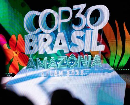 气候变化峰会cop30 brasli的巨大标识