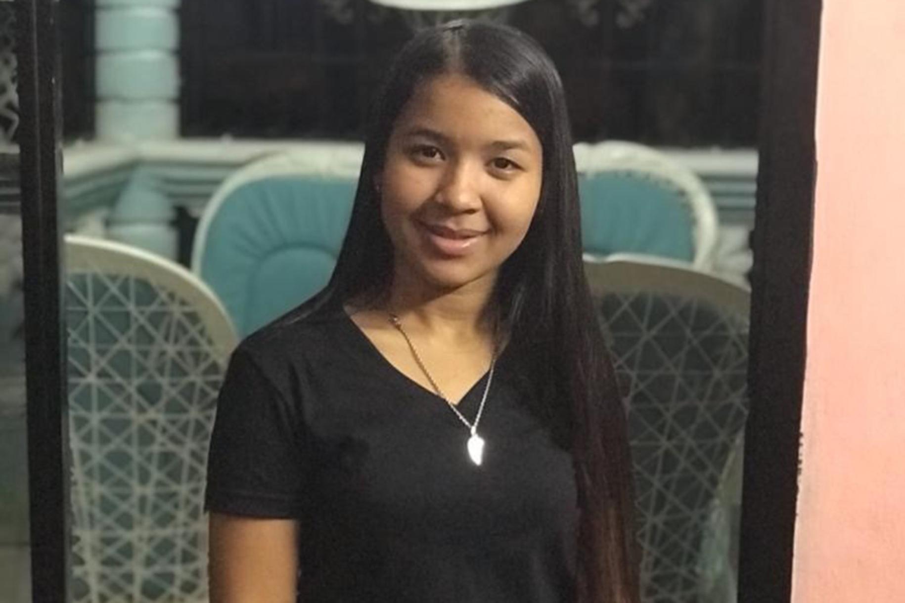 سامانتا كاريراس مارتينيز هي مناصرة للفتيات من مونتي بلاتا، جمهورية الدومينيكان.