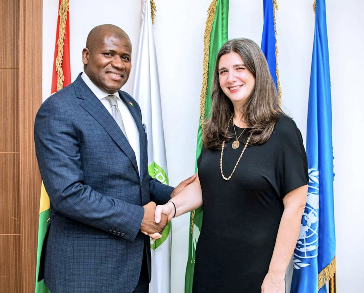 Resident Coordinator Kristèle Younès and the Minister of Planning and International Cooperation Ismael Nabé.