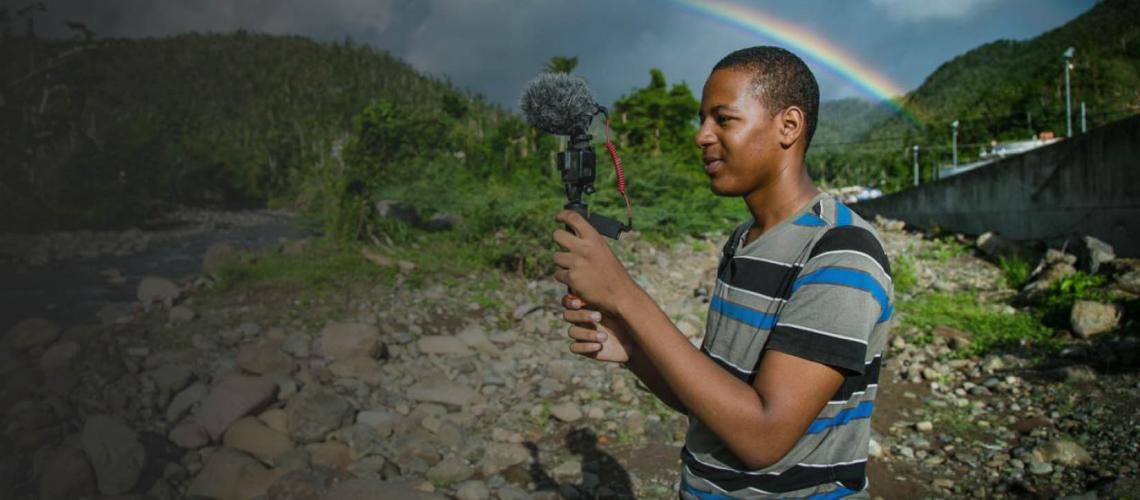 في دومينيكا، اكتشفت استراتيجية الاتصال من أجل التنمية طرقًا لتمكين الأفراد وتحسين حياتهم من خلال منحهم مساحة لاعلاء أصواتهم.